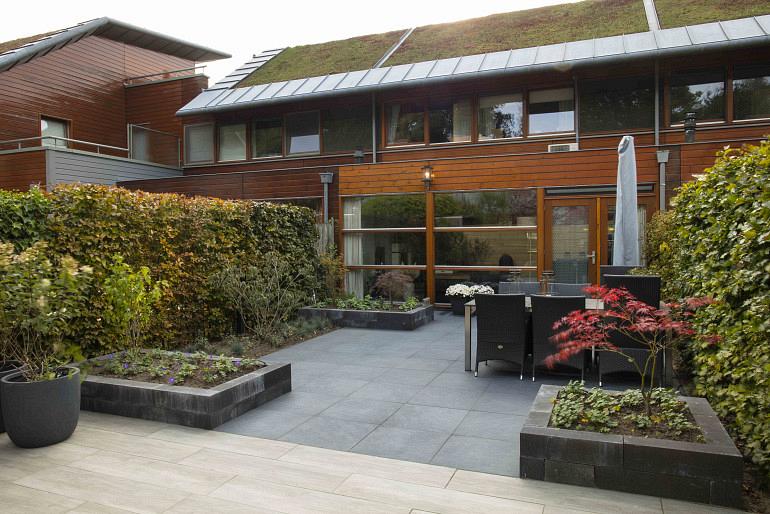 absolute tuinmaterialen, bestrating kopen, moderne tuin en natuurlijk, mooie tegels, jongste tegelhandelaar, beste tegels